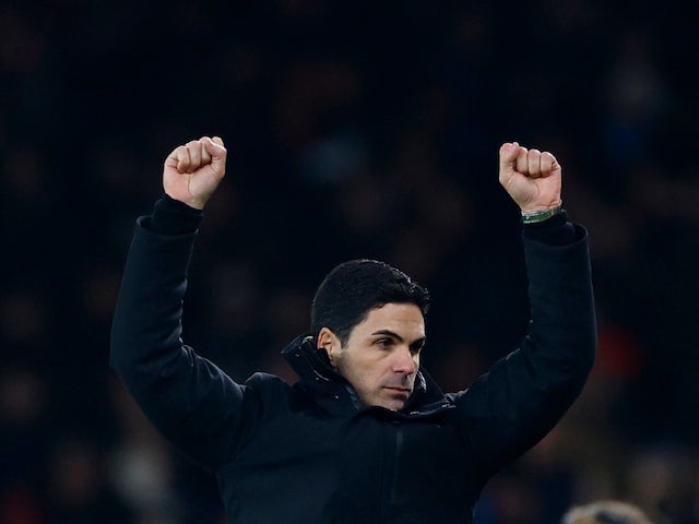 Le manager d'Arsenal, Mikel Arteta, réagit le 2 décembre 2023