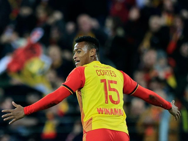 Oscar Cortés du RC Lens célèbre son premier but le 16 décembre 2023