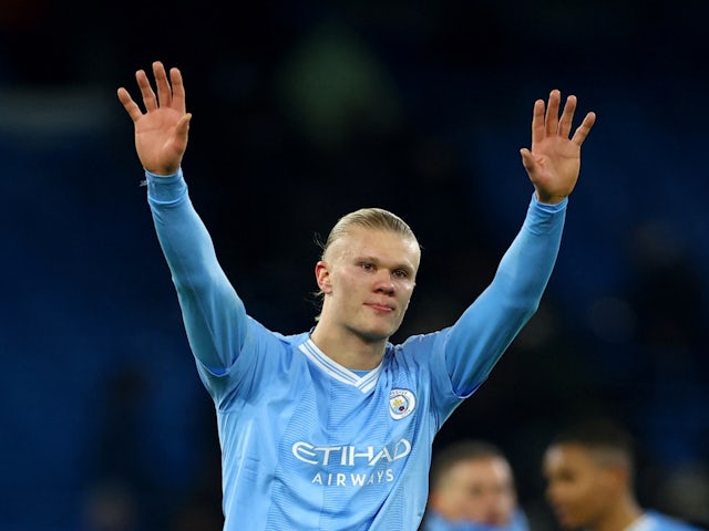 Erling Haaland de Manchester City célèbre après le match du 28 novembre 2023
