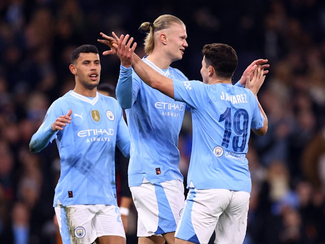 Erling Haaland de Manchester City célèbre son score avec Matheus Nunes et Julian Alvarez le 6 mars 2024
