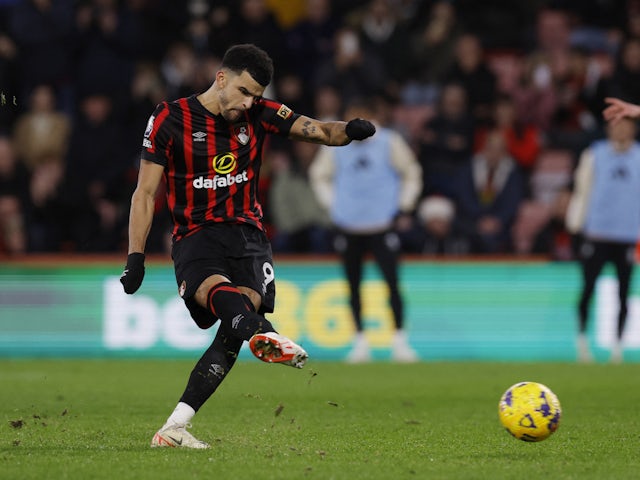 Dominic Solanke inflige son penalty pour Bournemouth contre Fulham le 26 décembre 2023