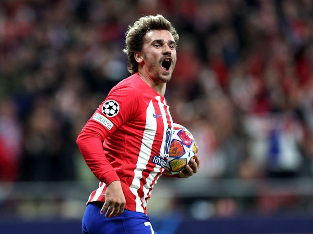 Antoine Griezmann de l'Atletico Madrid célèbre son premier but le 13 mars 2024