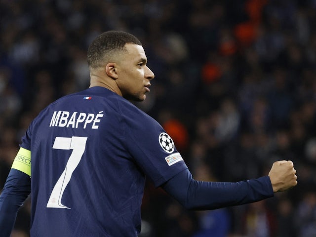 Kylian Mbappe du Paris Saint-Germain célèbre son deuxième but le 5 mars 2024