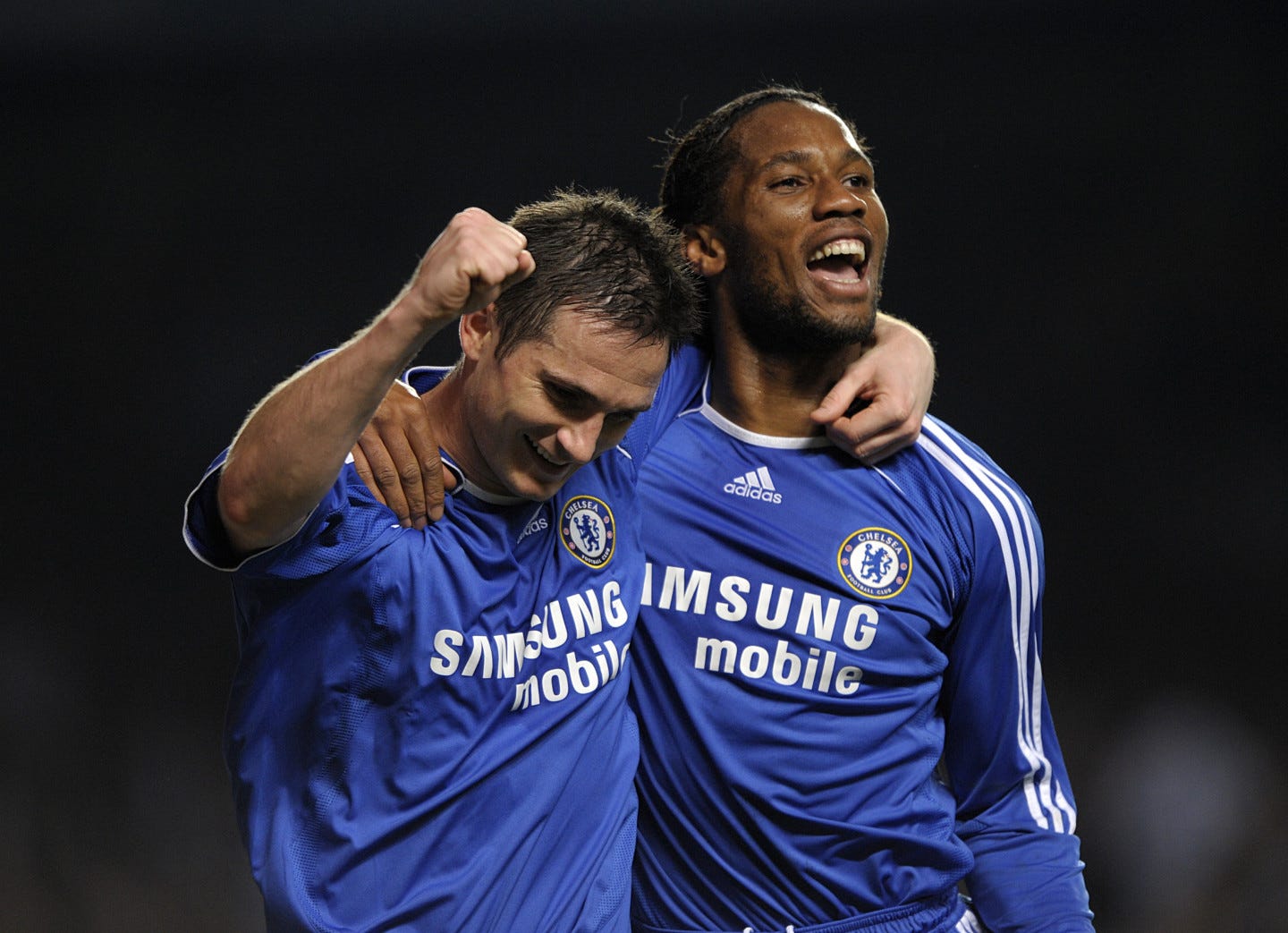 Lampard explique comment les relations se développent et réfléchit au rapprochement avec Drogba |  Actualités |  Site officiel |  Club de football de Chelsea