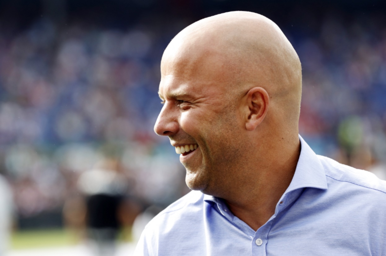 Arne Slot en ligne pour une augmentation de 190 millions de livres sterling avant la première fenêtre de transfert de Liverpool