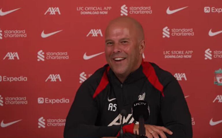 Arne Slot rejoint le staff technique alors que la dernière nomination de Liverpool est assurée