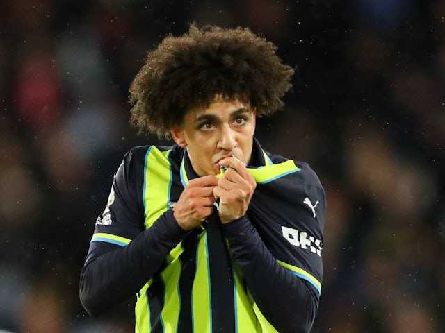 Rico Lewis célèbre son but pour Manchester City le 7 décembre 2024