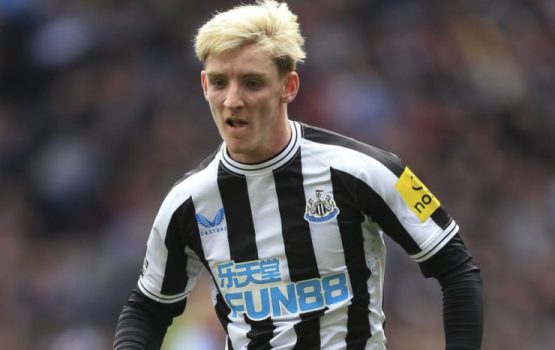 Anthony Gordon, homme de Newcastle United