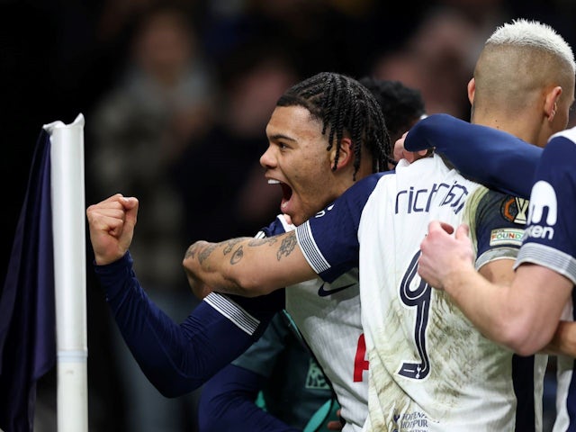 Dane Scarlett pour Tottenham Hotspur le 30 janvier 2025