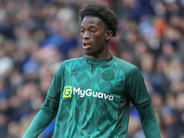 Romain Esse de Millwall le 4 janvier 2025