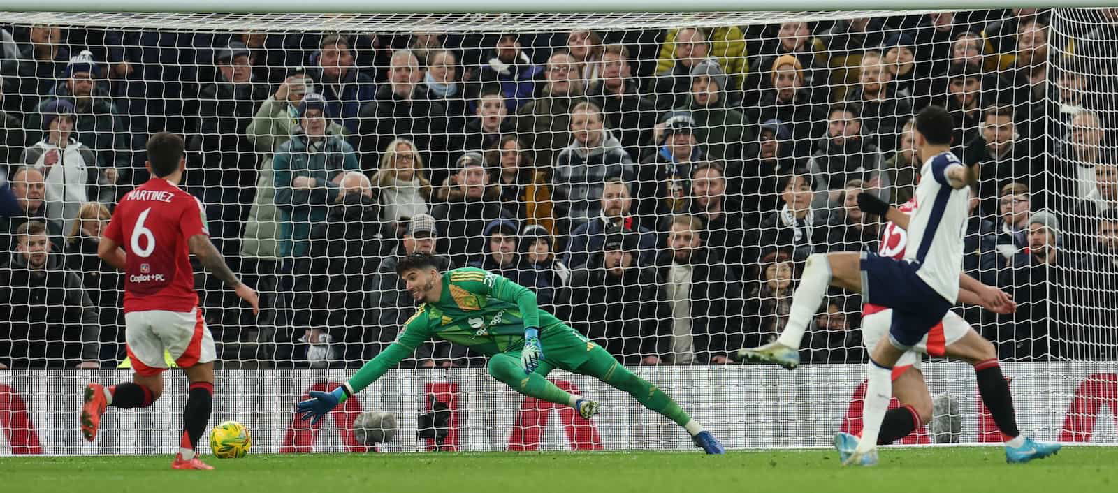 Confirmé Manchester United XI contre Arsenal: Altay Bayindir et Kobbie Mainoo débutent - Man United News And Transfer News