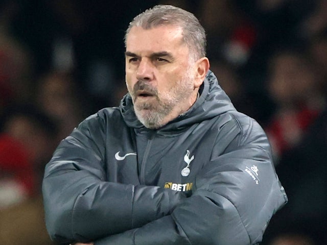 Tottenham Hotspur Manager Ange Postecoglou illustré le 15 janvier 2025