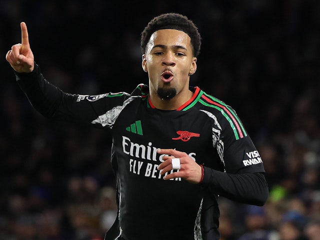 Ethan Nwaneri d'Arsenal célèbre le score le 4 janvier 2025 Ethan Nwaneri d'Arsenal célèbre le score le 4 janvier 2025