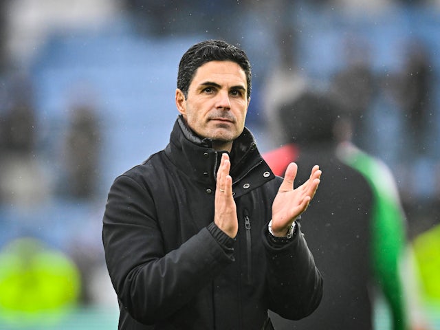 Le manager d'Arsenal Mikel Arteta illustré le 15 février 2025