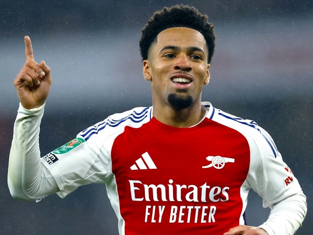 Ethan Nwaneri d'Arsenal célèbre le 25 septembre 2024