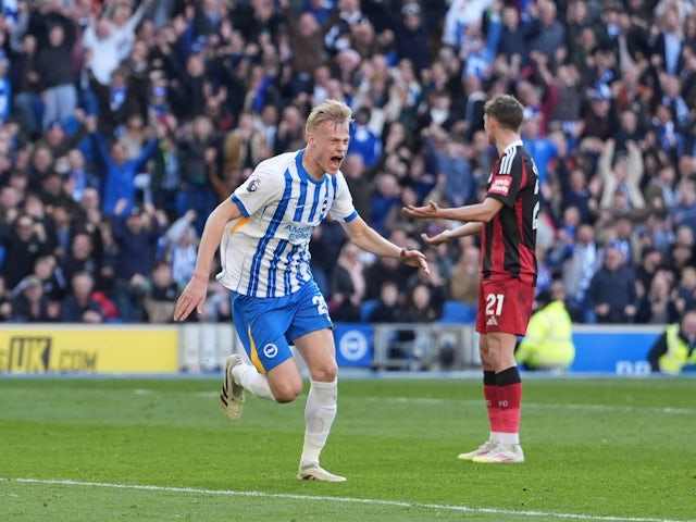 Jan Paul Van Hecke de Brighton & Hove Albion le 8 mars 2025