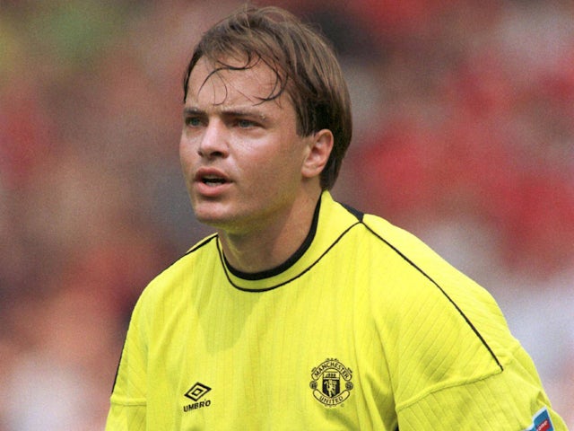 Mark Bosnich en action pour Manchester United le 1er août 1999 Mark Bosnich en action pour Manchester United le 1er août 1999