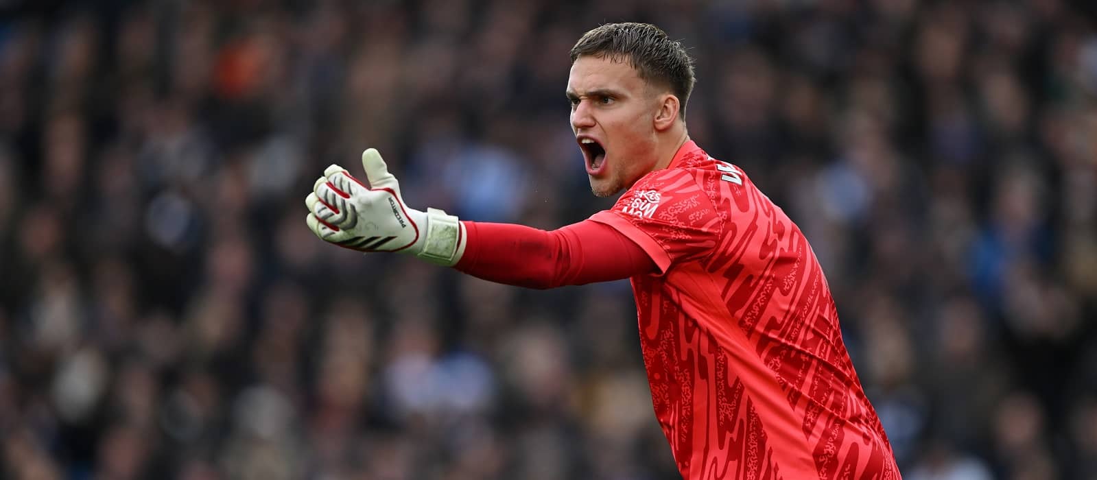 Bart Verbruggen: Bayern Munich en préparation de l'offre pour le gardien de but de Manchester United Target - Man United News and Transfer News