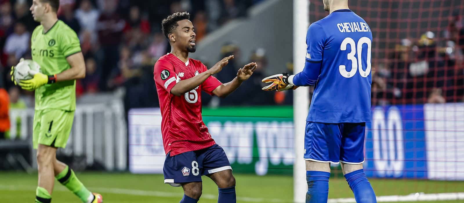 Manchester United a peu susceptible de poursuivre l'ancien star Angel Gomes en été - Man United News and Transfer News