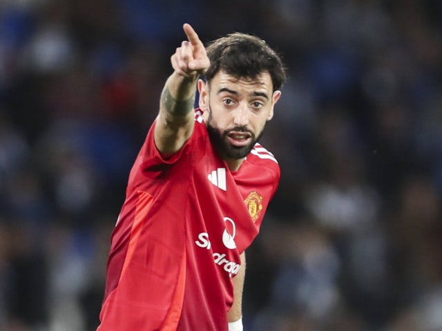 Bruno Fernandes de Manchester United lors du match de son équipe contre la Real Sociedad, sur Marc 6, 2025