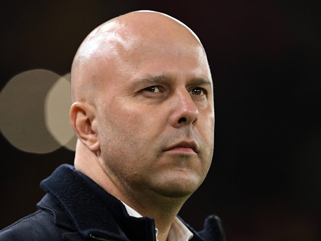 Manager de Liverpool Arne Slot sur la photo du 11 mars 2025