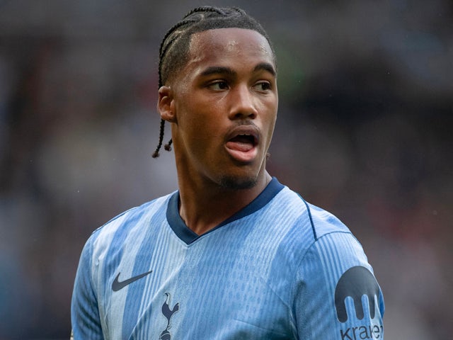 Wilson Odobert de Tottenham Hotspur illustré le 1er septembre 2024