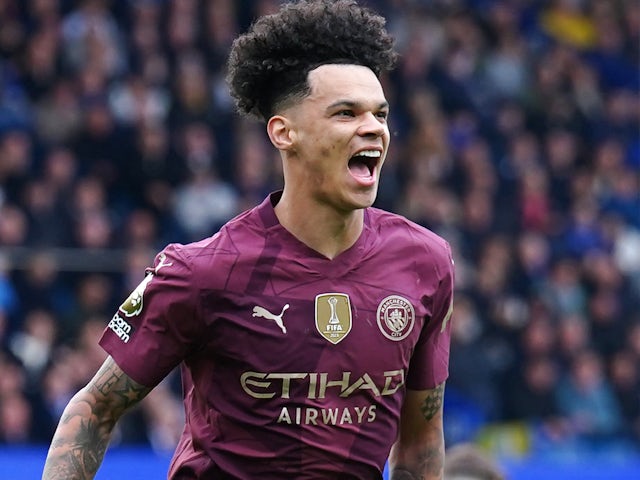 Nico O'Reilly de Manchester City célèbre le 19 avril 2025