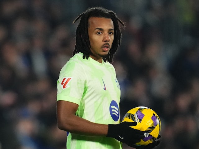 Le défenseur de Barcelone Jules Kounde le 18 janvier 2025