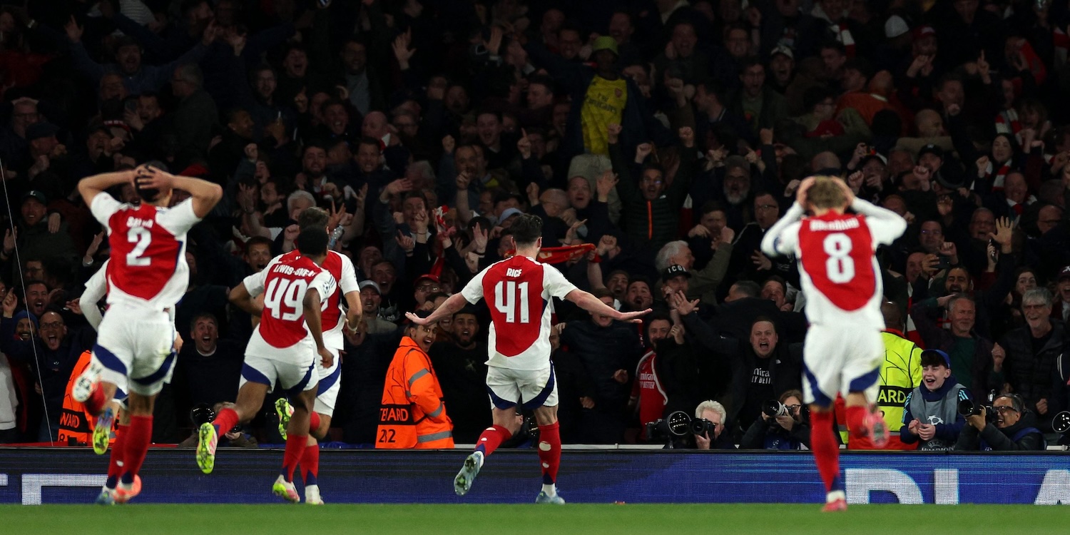Arsenal trouve un coup franc + le concept déroutant d'Arteta du temps