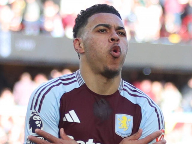 Morgan Rogers d'Aston Villa célèbre le score le 5 avril 2025