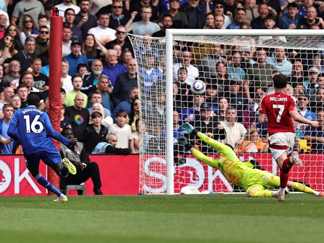 Abdoulaye Doucoure d'Everton contre la forêt de Nottingham le 12 avril 2025