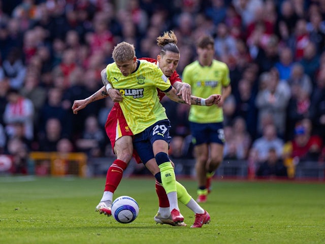 Albert Gronbaek de Southampton lors du match de Premier League de son équipe contre Liverpool, le 8 mars 2025