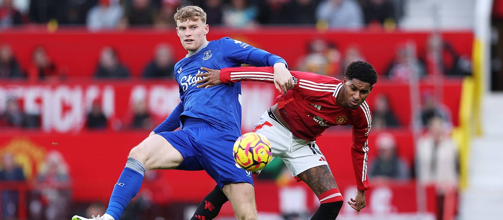 Everton Slap 70 millions de livres sterling de prix sur Jarrad Branthwaite pour mettre fin aux chances de Manchester United de le signer - Man United News and Transfer News