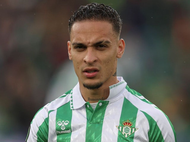 En prêt, l'ailier de Manchester United Antony lors du match de Real Betis contre Vitoria Guimaraes, le 6 mars 2025