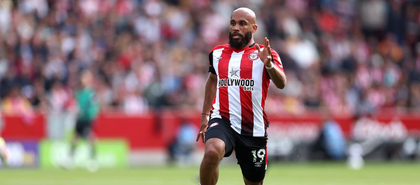 "Pole position": Newcastle United Ready to Beat Man United dans la course de Bryan Mbeumo - Man United News et Transfer News