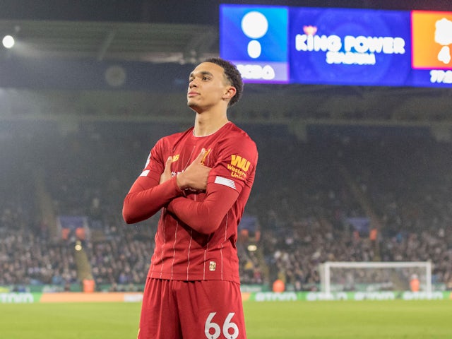 Trent Alexander-Arnold célèbre le quatrième but de Liverpool le 26 décembre 2019