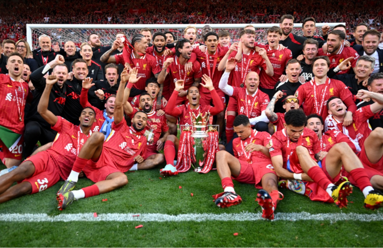 Caoimhin Kelleher a parlé de son avenir après que Liverpool a été présenté avec le trophée de la Premier League