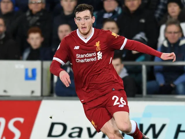 Andrew Robertson en action lors du match de Premier League entre Swansea City et Liverpool le 22 janvier 2018