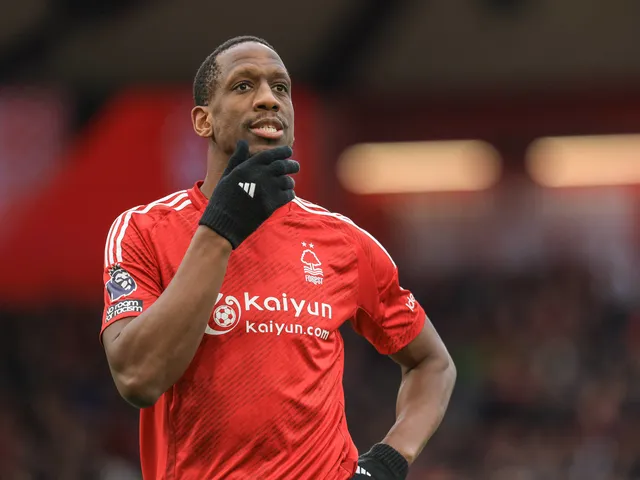 Nottingham Forest Transfer News: un nouveau contrat annoncé alors que le défenseur prolonge le séjour au sol de la ville
