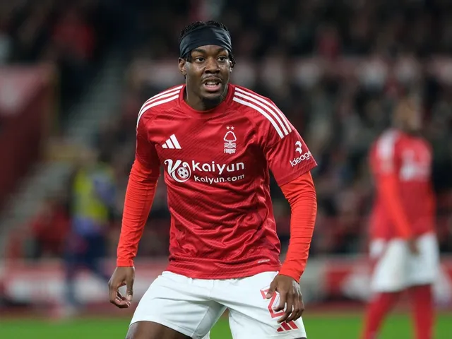 Nottingham Forest Transfer News: FAILS DES GIANTS DE LA PRIMERAGE DANS LA BOURQUE DE 45 M millions de livres sterling pour Playmaker