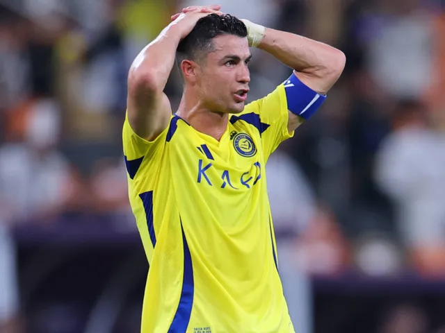 L'attaquant al-Nassr Cristiano Ronaldo réagit le 30 avril 2025