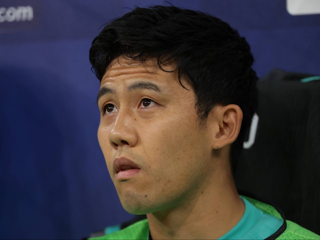 Wataru Endo de Liverpool illustré le 17 septembre 2024