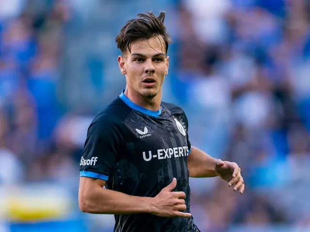 Man United Transfer News: Red Devils 'Hold Talks' sur le mouvement pour le milieu de terrain lié à l'AC Milan