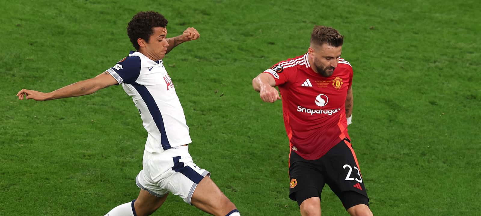Man United doit être impitoyable et vendre Luke Shaw cet été - Man United News and Transfer News