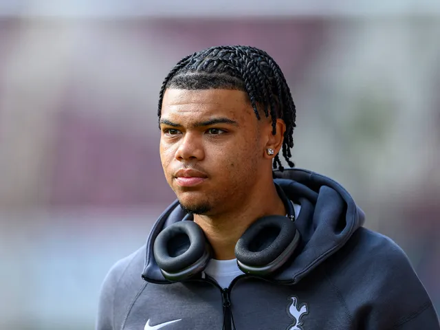 Dane Scarlett de Tottenham Hotspur illustré en juillet 2024
