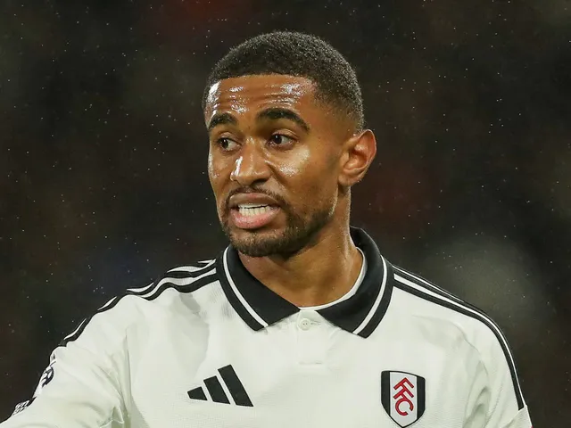 Reiss Nelson de Fulham en action le 23 novembre 2024