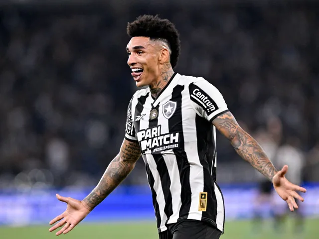 Igor Jésus de Botafogo célèbre après avoir marqué le 23 octobre 2024