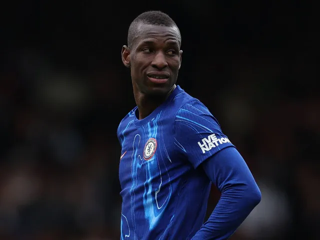 Nicolas Jackson de Chelsea en action le 20 avril 2025