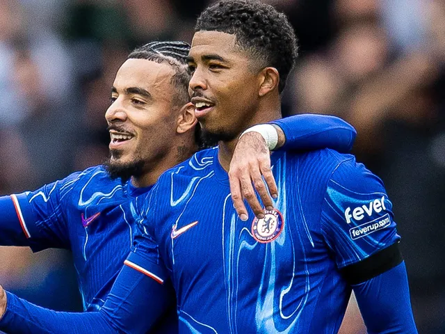 Chelsea Transfer News: Bayern Munich `` se renseigner sur la disponibilité '' du défenseur français