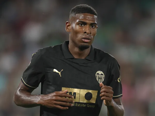 Arsenal Transfer News: Cristhian Mosquera Deal `` très avancé '' alors que les artilleurs se rapprochent de la sixième signature potentielle